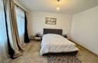 Furnished 3 Bed Apartment with En Suite in Brookside - 16