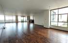 4 Bed Apartment with En Suite in Westlands Area - 4