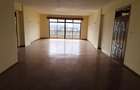 3 Bed Apartment with En Suite in Kilimani - 11