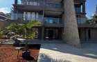 6 Bed Villa with En Suite in Nyari - 4