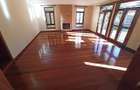 5 Bed Townhouse with En Suite in Lavington - 3