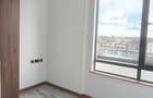 Serviced 4 Bed Apartment with En Suite at Riverside - 15