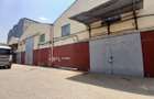 7,000 ft² Warehouse with Backup Generator in Industrial Area - 1