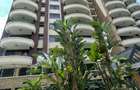 4 Bed Apartment with En Suite at Riverside Drive - 17