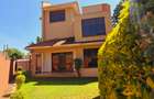6 Bed Townhouse with En Suite at Convent Drive - 3
