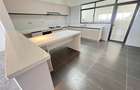 4 Bed Apartment with En Suite in Kileleshwa - 5