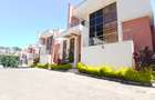 5 Bed Townhouse with En Suite at Lavington Green - 1
