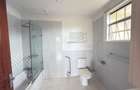 4 Bed House with En Suite at Rosslyn - 9
