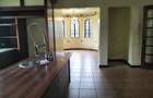 7 Bed House with En Suite in Kitisuru - 4