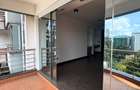 3 Bed Apartment with En Suite in Riverside - 12