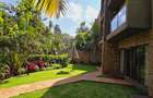 5 Bed Townhouse with En Suite at Lavington Mall - 2