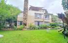5 Bed Townhouse with En Suite at Lavington Green - 2