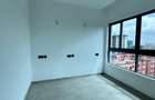 3 Bed Apartment with En Suite in Lavington - 5