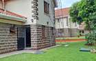 4 Bed Townhouse with En Suite in Lavington - 2