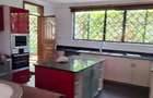 5 Bed Townhouse with En Suite at Lavington Green - 17