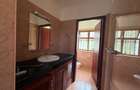 5 Bed Townhouse with En Suite in Runda - 6