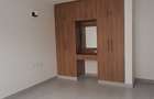 3 Bed Apartment with En Suite at Near Valley Arcade - 8