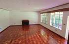 5 Bed House with En Suite at Mimosa Drive - 6