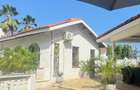 7 Bed Villa with En Suite at 1St Avanue - 7
