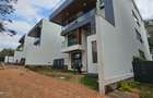 5 Bed Villa with En Suite in Lavington - 1