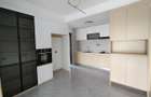 3 Bed Apartment with En Suite in Riverside - 5