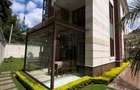 5 Bed Townhouse with En Suite in Lavington - 2