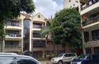 3 Bed Apartment with En Suite at Valley Arcade - 1