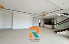 4 Bed Apartment with En Suite in General Mathenge - 3
