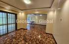 4 Bed Townhouse with En Suite in Spring Valley - 6