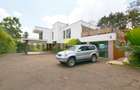 4 Bed House with Swimming Pool in Lavington - 14