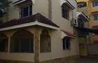 4 Bed Villa with En Suite in Nyali Area - 1