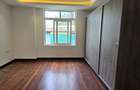 5 Bed House with En Suite in Runda - 18
