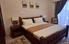 Serviced 2 Bed Apartment with En Suite at Tudor - 8