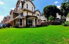 5 Bed Townhouse with En Suite at Lavington Green - 16