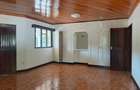 6 Bed House with En Suite in Gigiri - 12