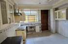 5 Bed House with En Suite at Lavington - 18