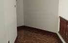 5 Bed House with En Suite in Runda - 13