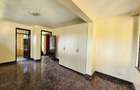 5 Bed Villa with En Suite at Lavington - 10