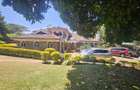 5 Bed House with En Suite in Lavington - 7