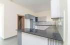 3 Bed Apartment with En Suite in Parklands - 7