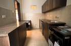 3 Bed Apartment with En Suite in Riverside - 13