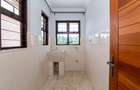 3 Bed Apartment with En Suite in Thome - 4