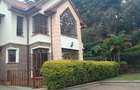 5 Bed Townhouse with En Suite in Lavington - 6