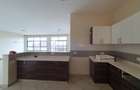 3 Bed Apartment with En Suite at Mpaka Rd - 4