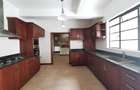 4 Bed Townhouse with En Suite in Spring Valley - 10