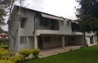 6 Bed House with En Suite in Nyari - 1
