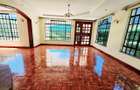 4 Bed Townhouse with En Suite at Lavington - 16