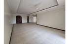 3 Bed Apartment with En Suite in Nyali Area - 3