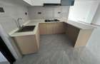 3 Bed Apartment with En Suite in Riverside - 4