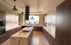 3 Bed Apartment with En Suite in Riverside - 7